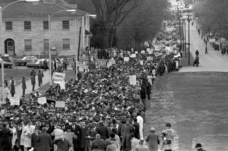 March on Frankfort in Kentucky 1964.jpg
