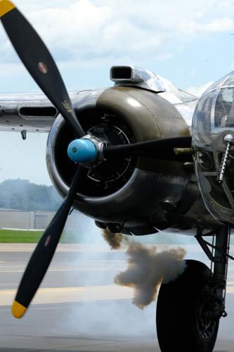 Louisville veterans honored on D-Day anniversary
