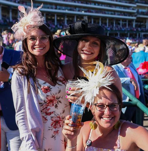 Kentucky Oaks Day 2021-28.jpg