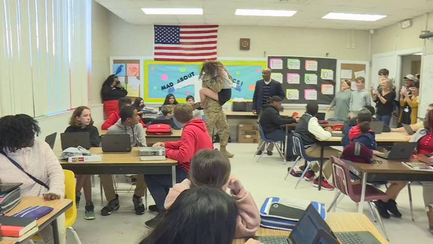 Alabama soldier surprises daughter in school upon return from deployment in Syria