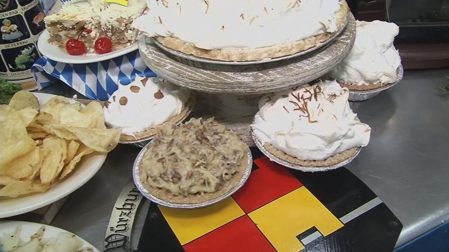 bog schnitzelbank 1_27 (2).jpeg