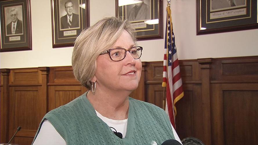 SCOTTSBURG MAYOR RACE FOLO 5pPKG_frame_3029 Clerk Treas.jpg