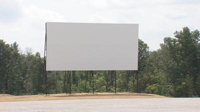 New Oldham County drive-in theater ready to debut