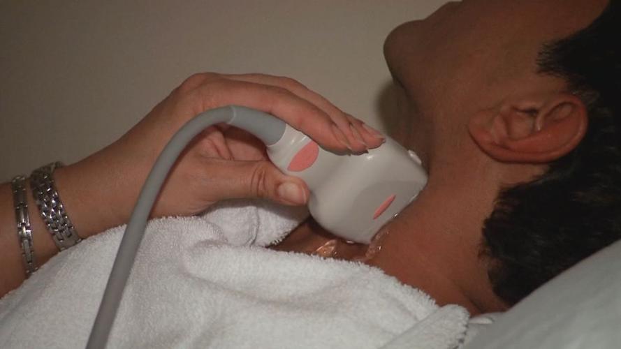 Software vulnerabilities in some medical devices could leave them susceptible to hackers, FDA warns