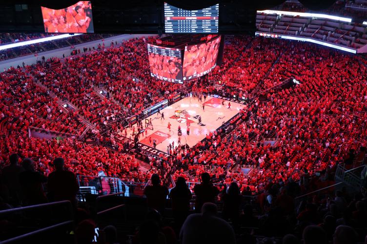 KFC Yum! Center Louisville crowd - March 8, 2025.JPG