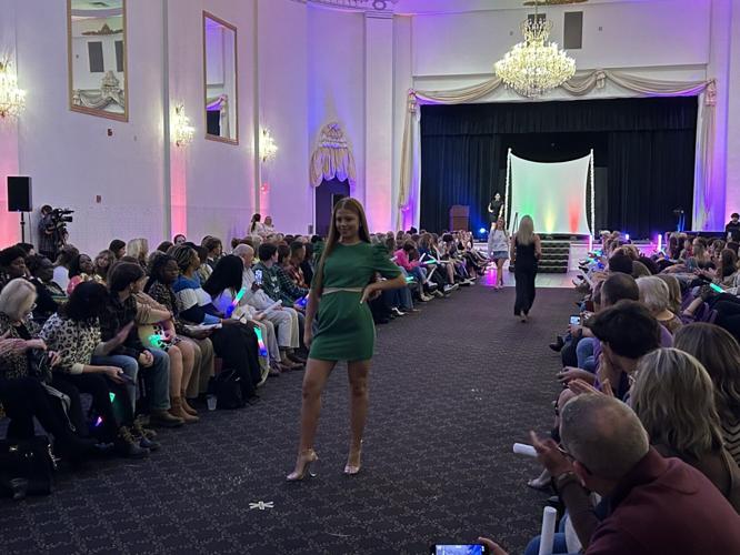 Southern Indiana fashion show 5.jpg