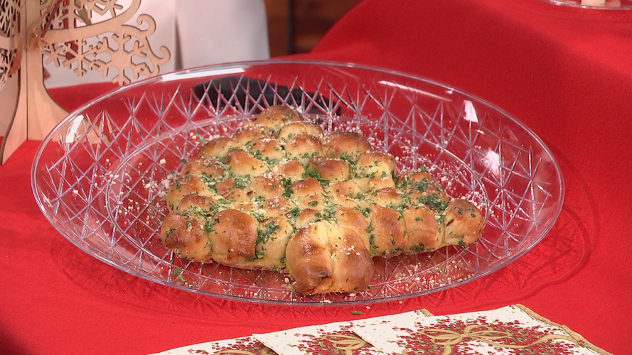 Pull-Apart Mozzarella Tree