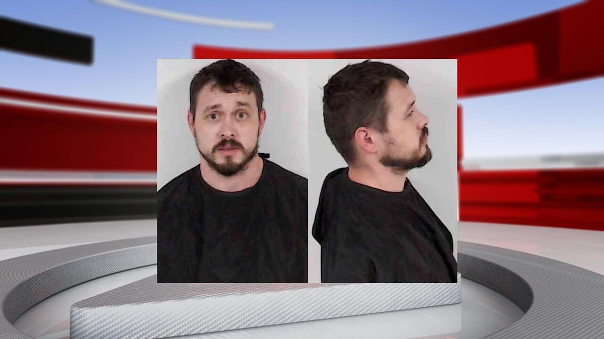 Georgia man arrested after 115 mph chase in southern Indiana with 2