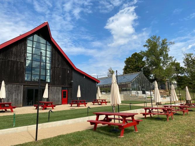 Barn 8 Restaurant