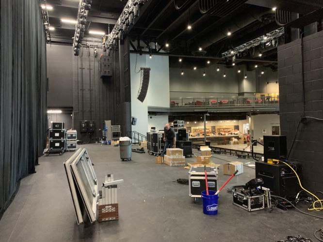 Paristown Hall tour 20.jpg