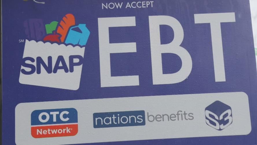 SNAP benefits accepted sign