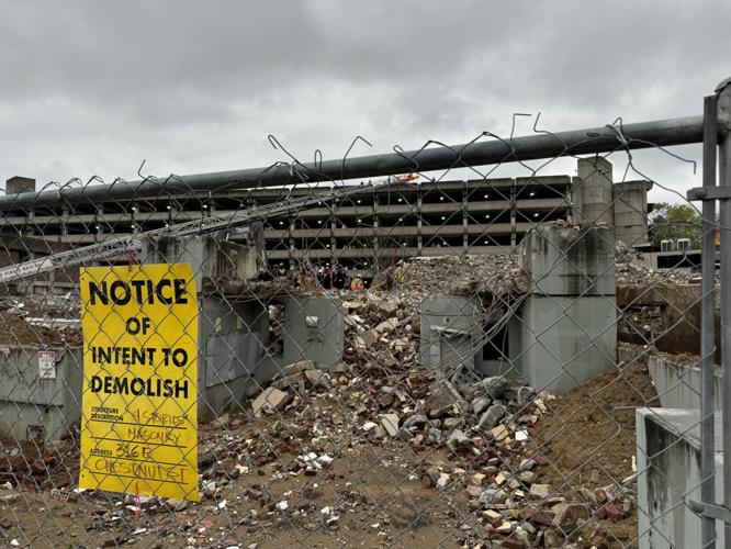 East Chestnut Structure Collapse