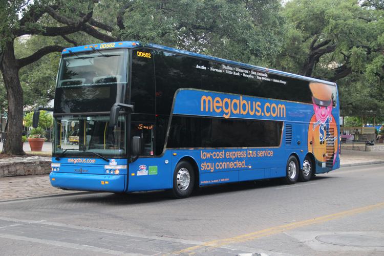 megabus3.jpg