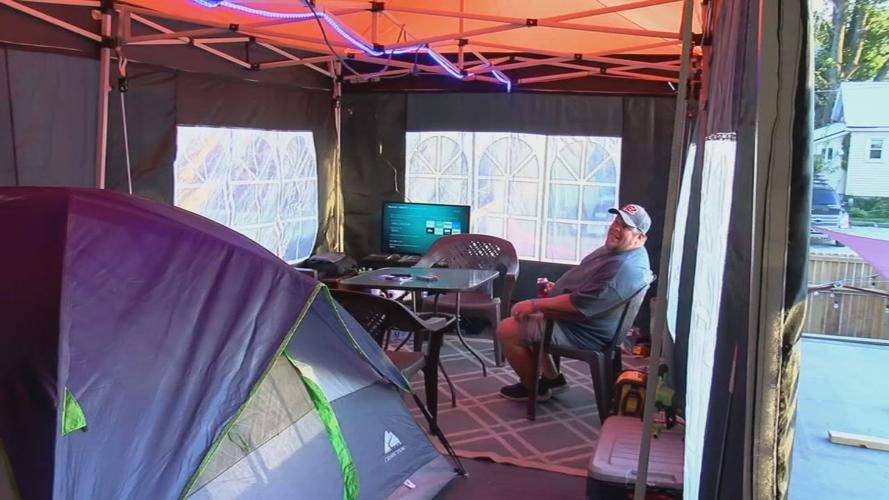 BENGALS FAN MOVES OFF ROOF 12-2-19 (1).jpg