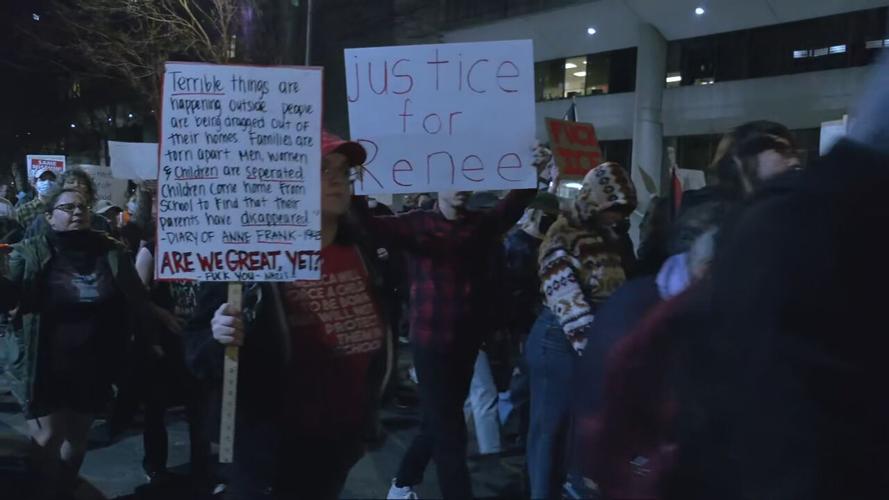 Downtown Louisville ICE fatal shooting protest 1-8-26