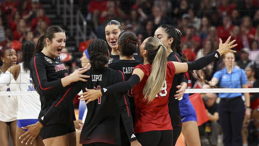 Louisville volleyball Final Four-49.jpg