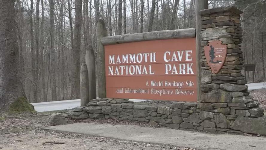 Mammoth Cave Park Sign Close View