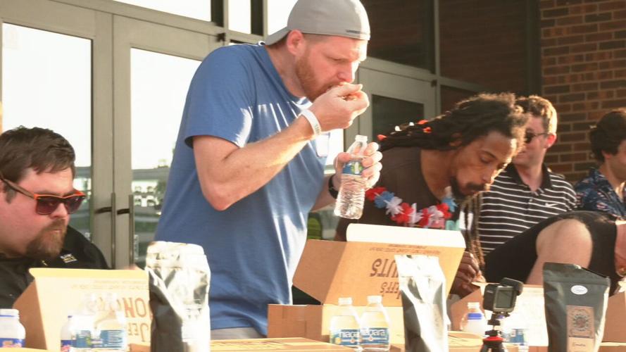 JEFF'S DONUTS EATING CONTEST