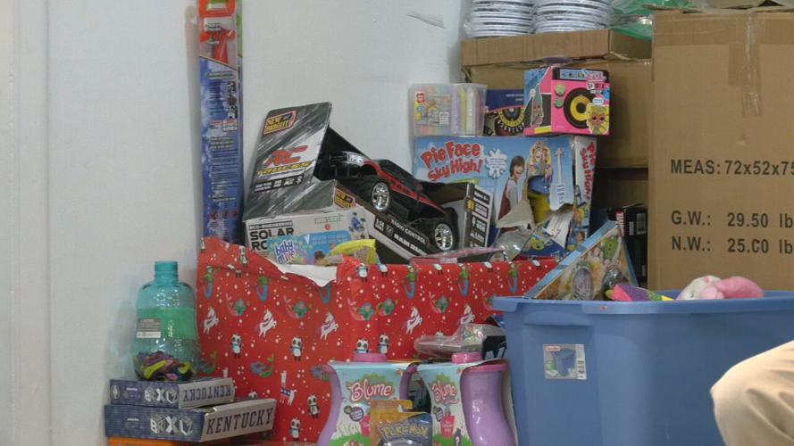 Feed the City coat giveaway 12-22-22 (1).jpeg