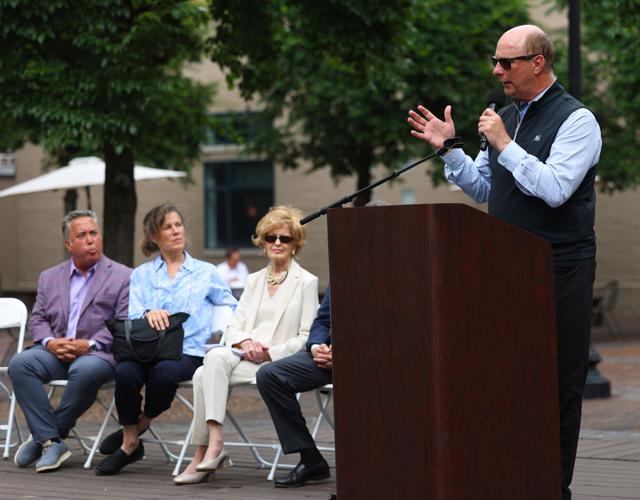 Terry Meiners addresses crowd.JPG