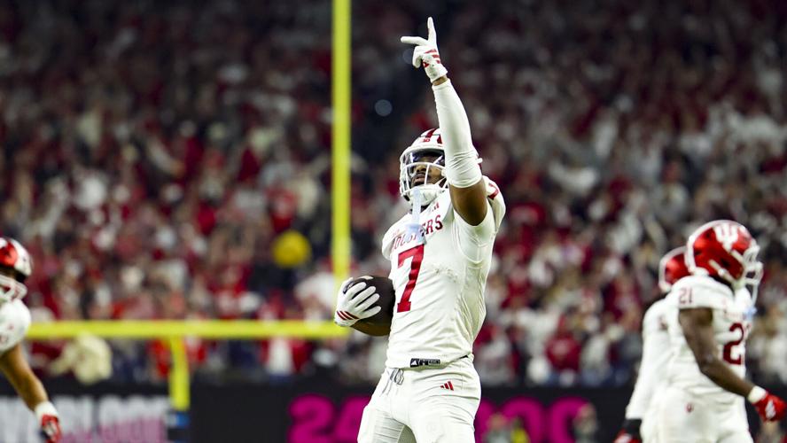 INDIANA V OHIO STATE - BIG TEN CHAMPIONSHIP 12-6-2025 CRAWFORD PICS  (7).jpg