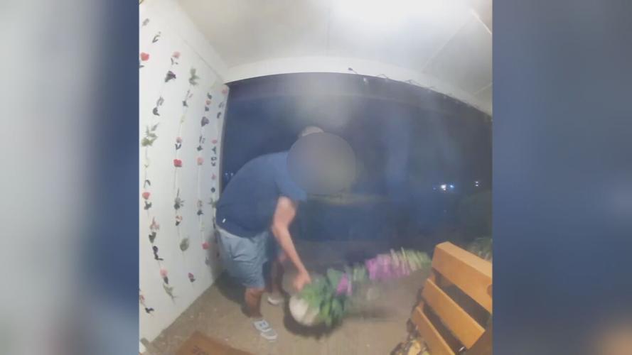 Suspected 'flower bandit'