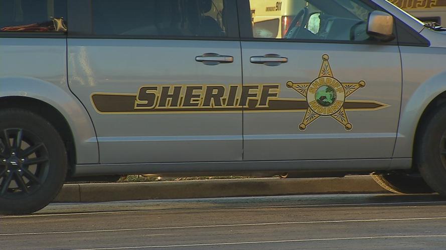 RAW - JACKSON CO TRUCK THEFT concatenated 190127_frame_26425 vehicle.jpg