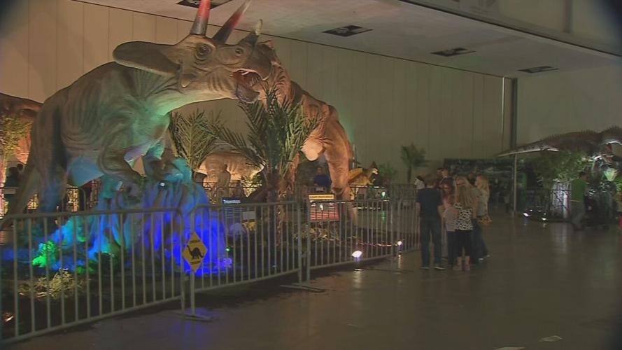 JURASSIC QUEST EXPO CENTER