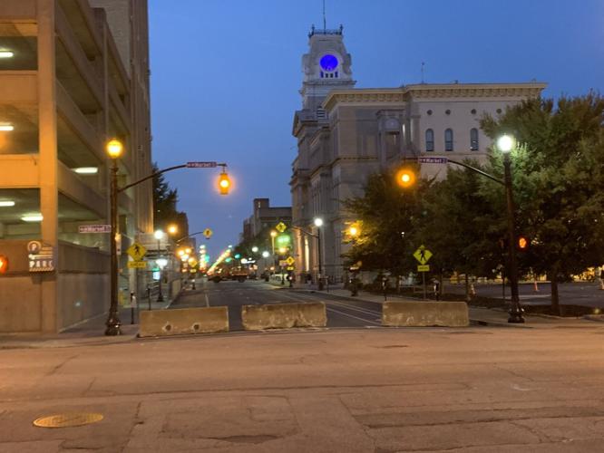 DOWNTOWN LOUISVILLE - BARRICADES - 9-22-2020 5.jpg