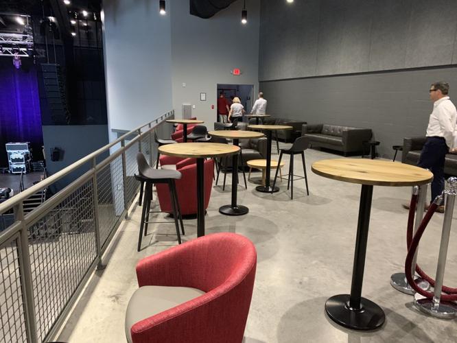 Paristown Hall tour 16.jpg