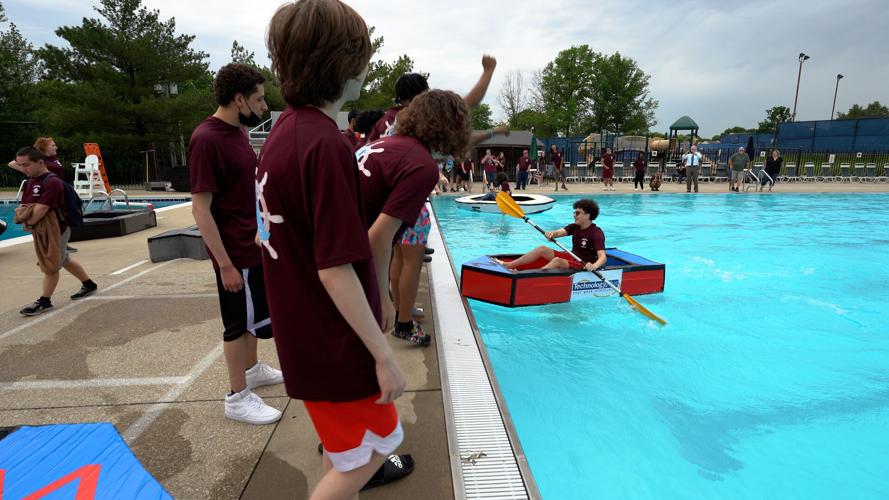 Jtown HS Boat Races 15.jpg