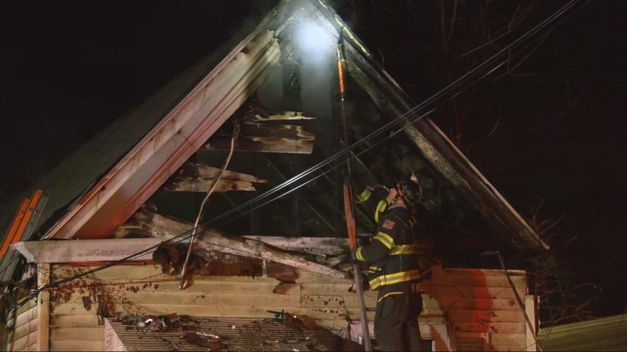 Fire crews battle fire at New Albany Home
