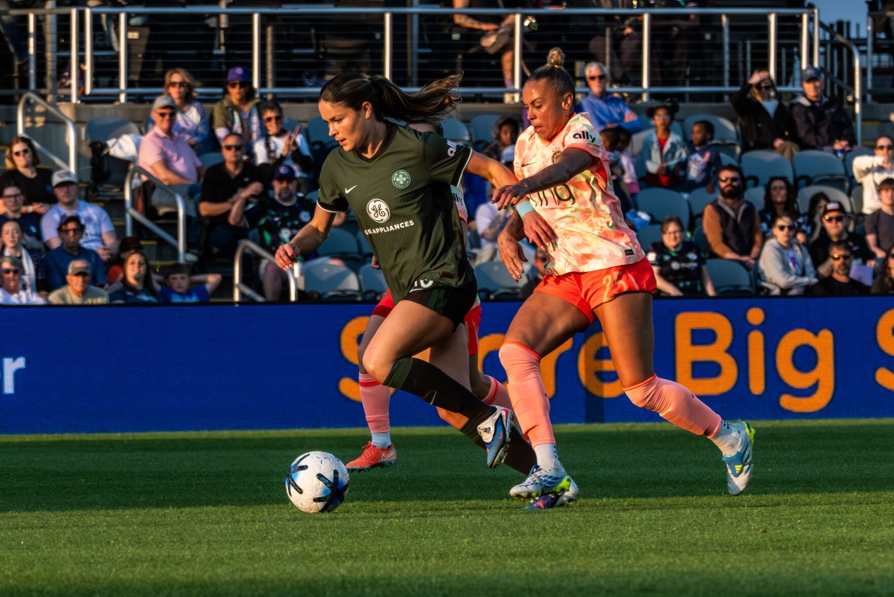 RACING LOUISVILLE FC VS PORTLAND THORNS FC