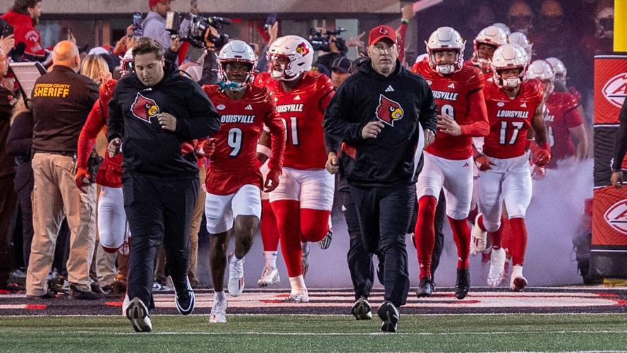 ULND Brohm takes field