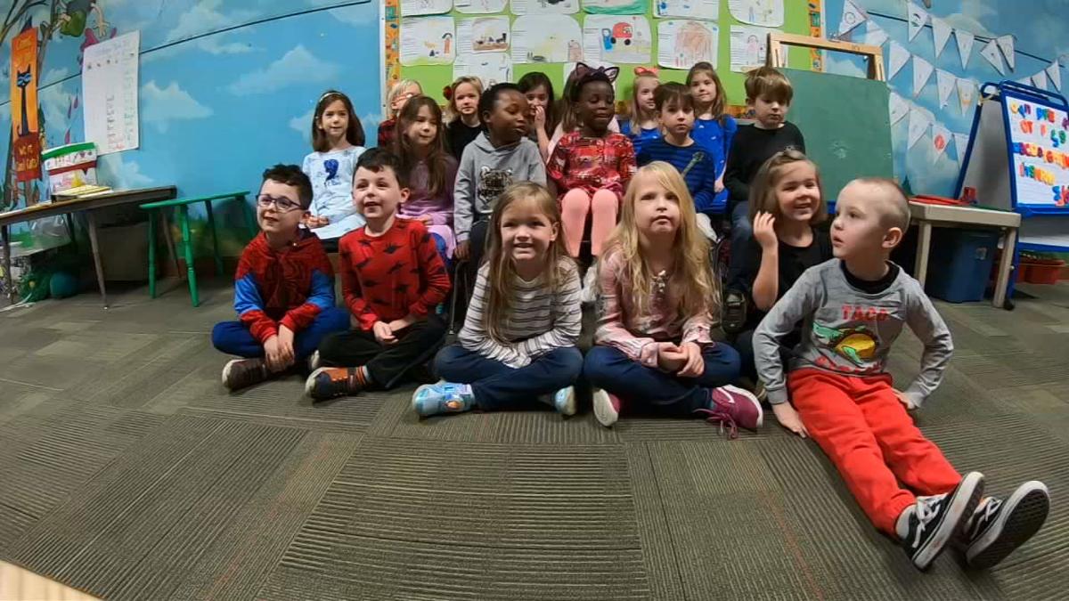 JCPS elementary school 'twinning' with 9 sets of twins in same grade