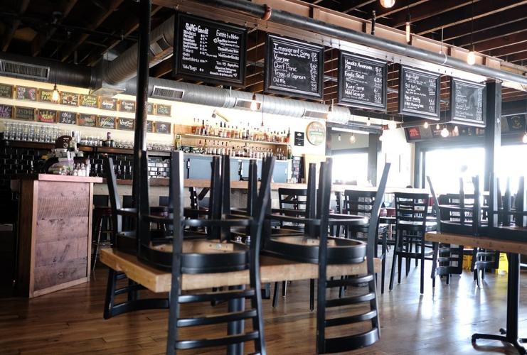 Monnik Beer Co. interior