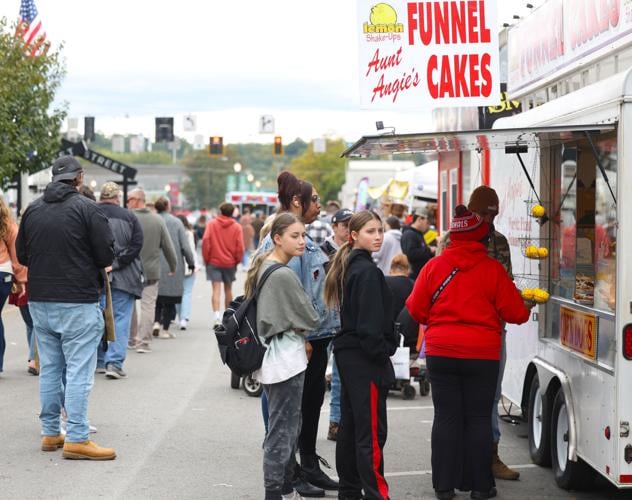 People wait in line at Harvest Homecoming.JPG