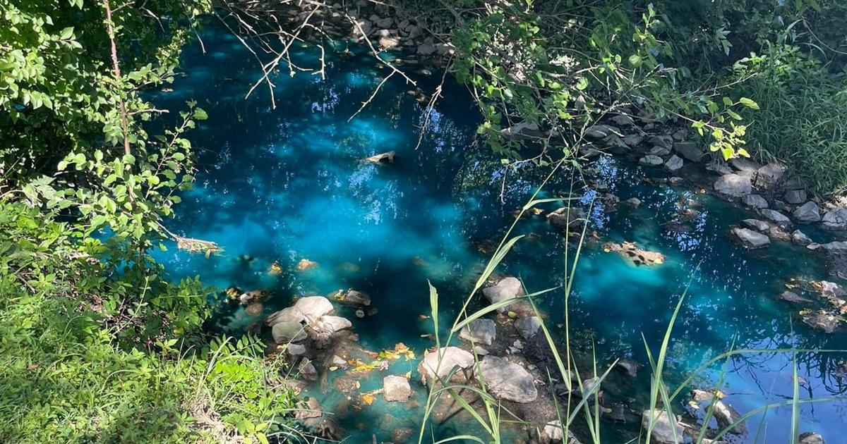 Chemical spill in Floyd County creek causes water to turn blue