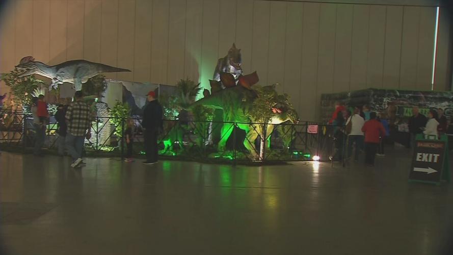 JURASSIC QUEST EXPO CENTER