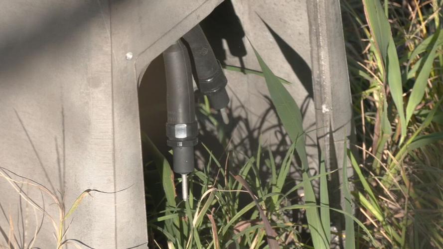 Louisville highway light tampered with by copper thieves