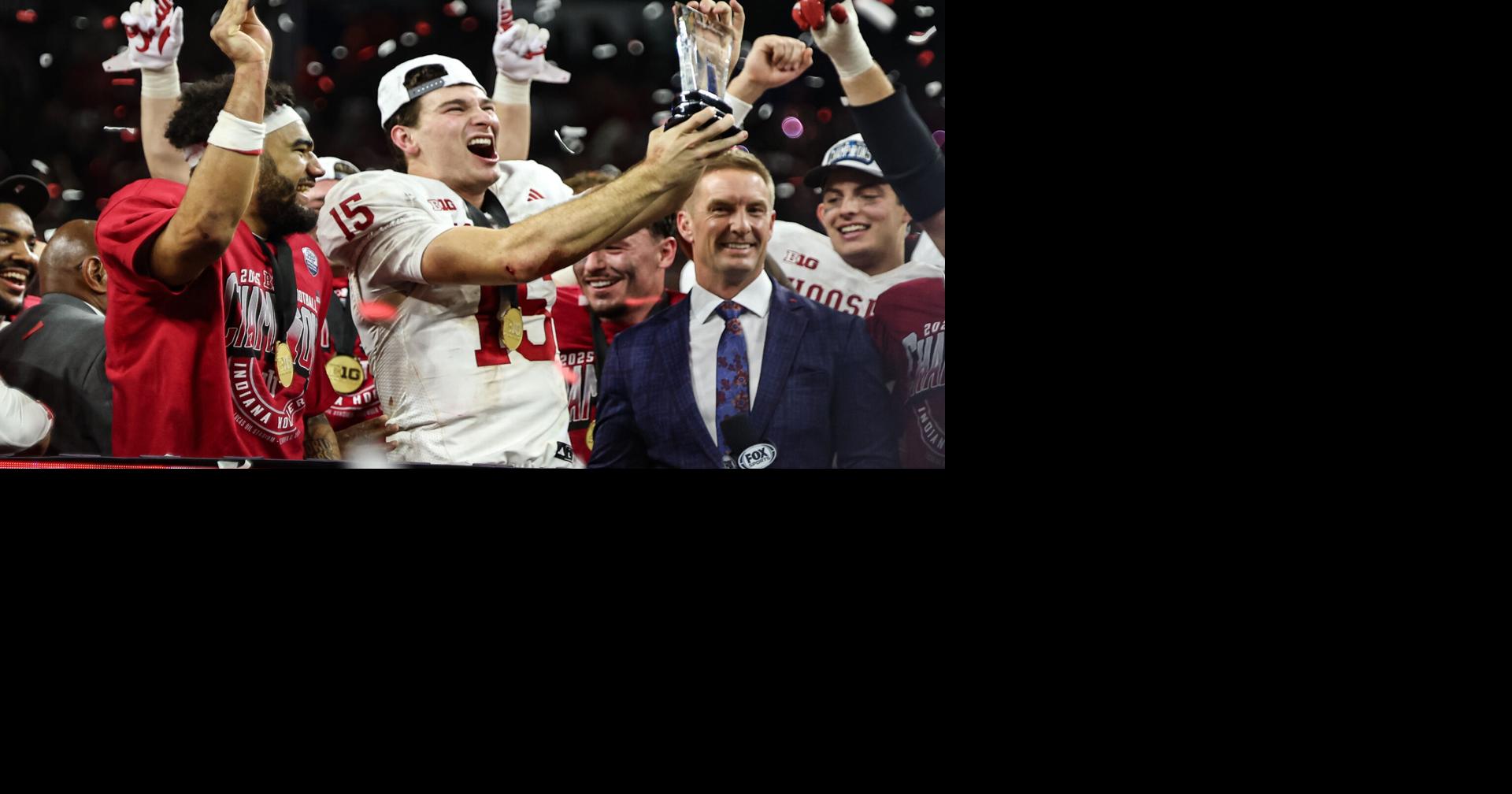 クロフォード |インディアナ州が試合でスタン、オハイオ州立大学を 13-10 で破り、ビッグ 10 のタイトル、ランキング 1 位を獲得