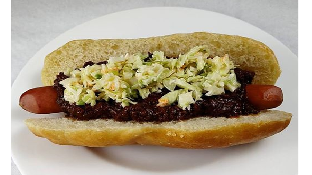 Labor Day Picnic Ideas Chili Dogs And Banana Split Icebox Dessert Morning Wdrb Com 51 ways to eat a sardine sardine mash with chili beans are another one to avoid feeding dogs. banana split icebox dessert