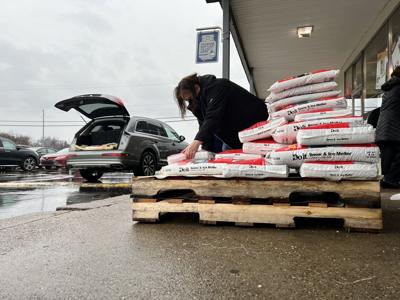 Brownsboro Hardware & Paint prepares for winter weather