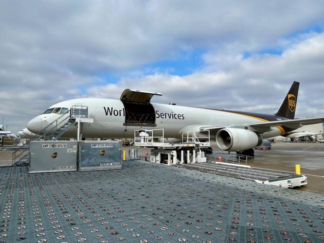 plane 2