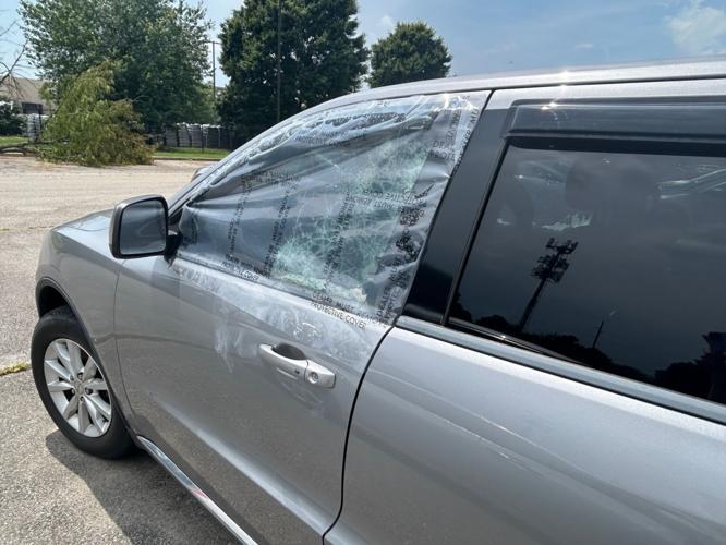 DIXIE HIGHWAY CAR DEALERSHIP BREAK INS.jpg