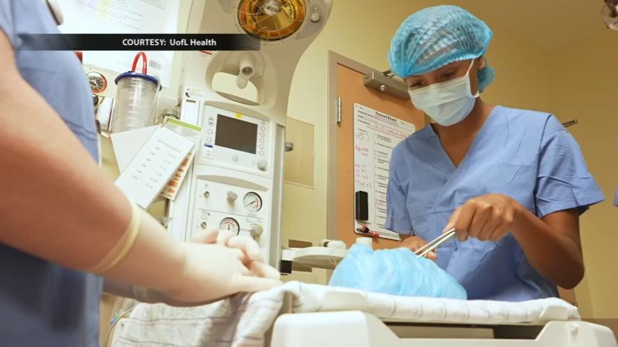 Central High School students take part in 'immersive' surgical training at UofL Health