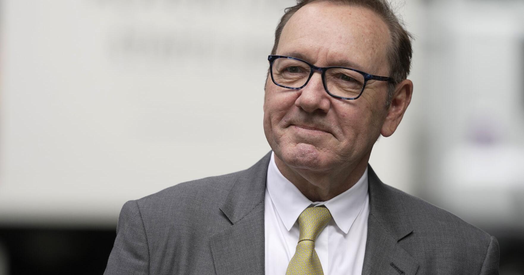 London jury acquits Kevin Spacey of sexual assault charges on his birthday - Vimarsana News