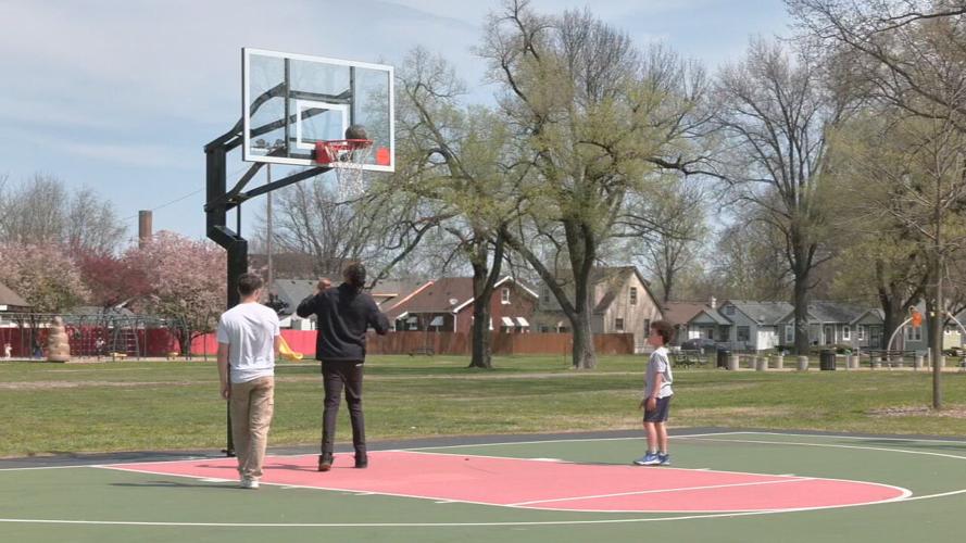D'ANGELO RUSSELL ALGONQUIN PARK DONATION