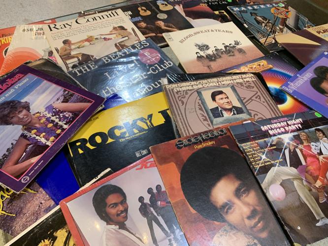 FLEUR DE FLEA VINTAGE MARKET - KEITH KAISER - 8-27-19  (16).jpg