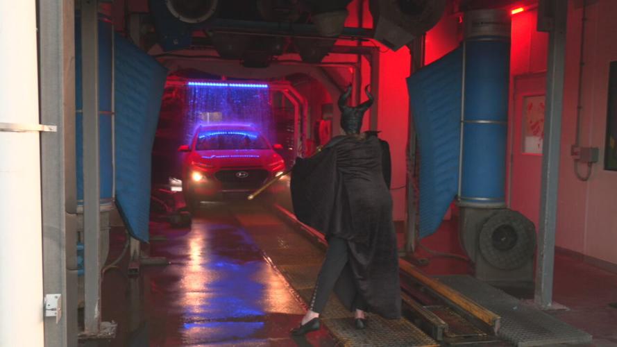 NAHS students haunted carwash 10-27-23